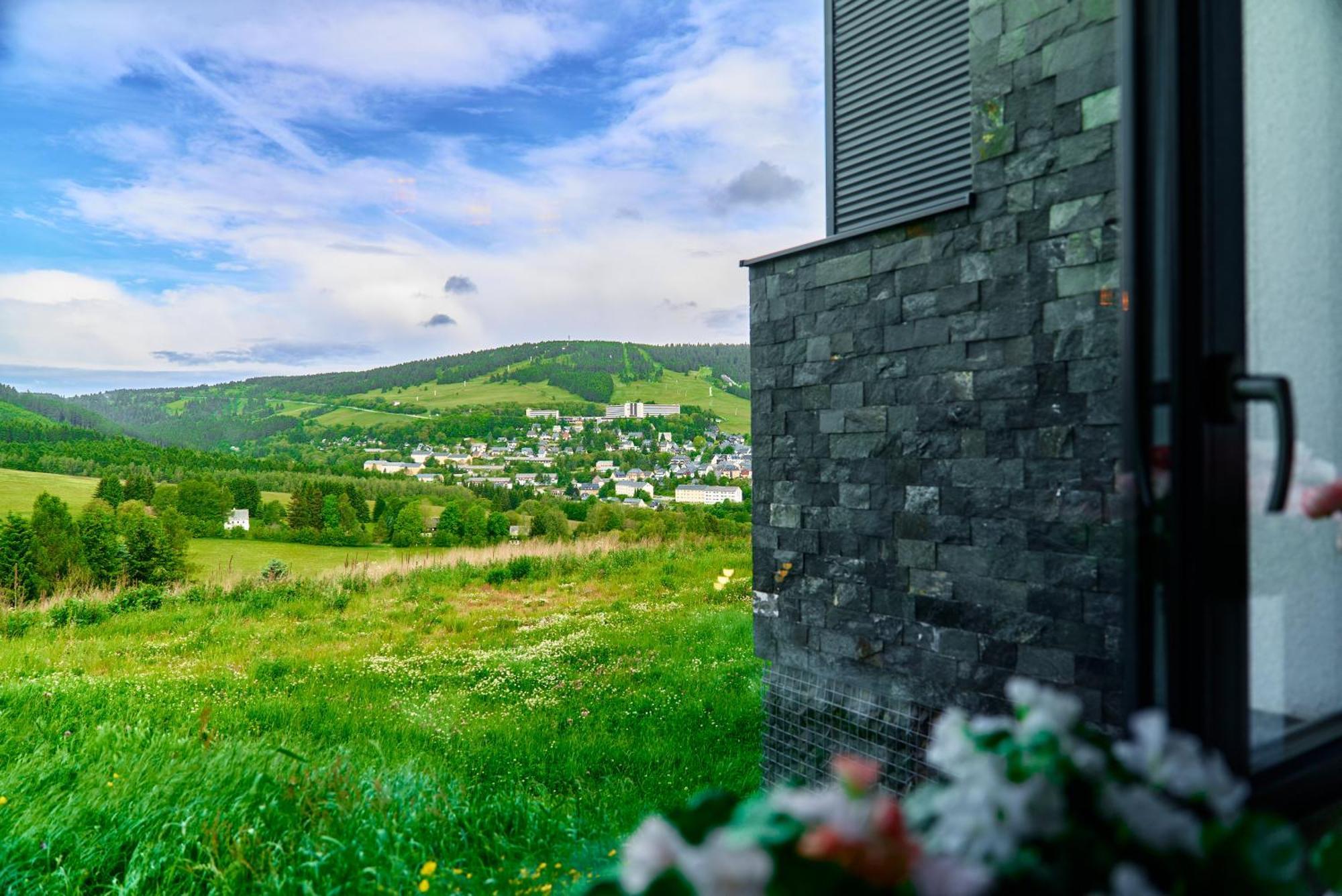 Vyhledy Bez Hranic By Mountain Ways Apartamento Loučná pod Klínovcem Exterior foto